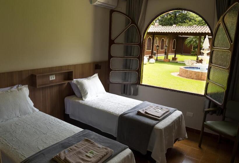 Номер Стандарт, Hostel Slg