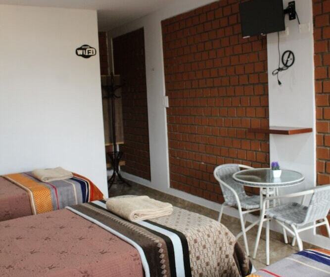 غرفة كلاسيكية ثلاثية, Huacachina Desert House
