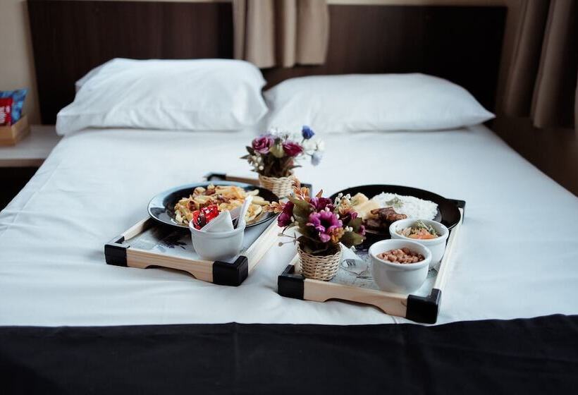اتاق استاندارد سه نفره, Paris Hotel By H Hotéis   Business