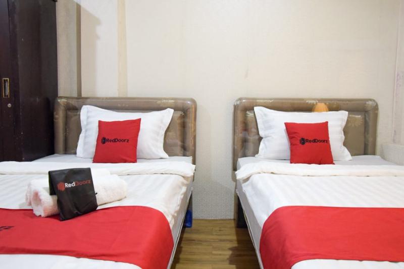 Quarto Estandar, Reddoorz Near Pelabuhan Tanjung Perak 2 Surabaya