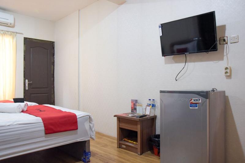 Quarto Estandar, Reddoorz Near Pelabuhan Tanjung Perak 2 Surabaya