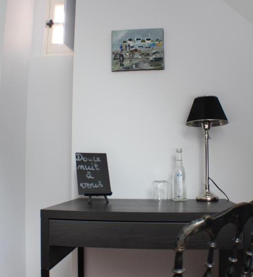 اتاق استاندارد, Manoir Du Moustoir   Hôtel Les Empreintes