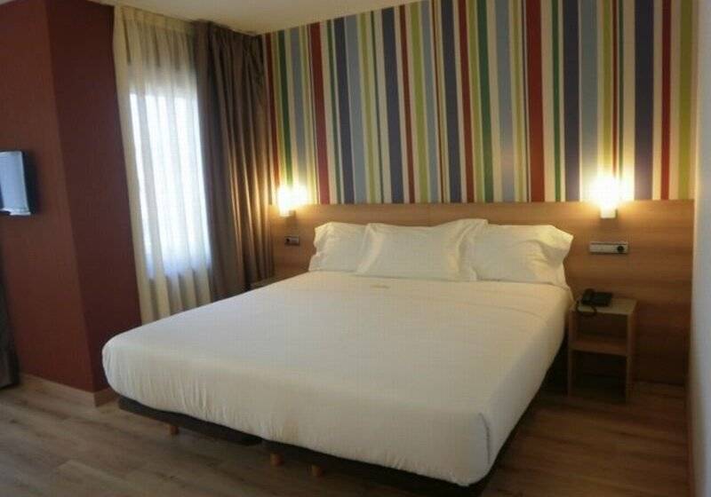 Quarto Estandar, Wave View