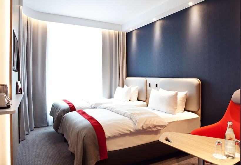 Номер Стандарт, Holiday Inn Express Oberhausen, An Ihg