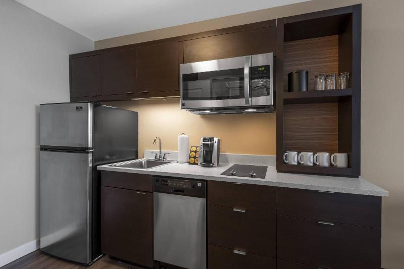 Студия Стандарт Кровать Куин, Towneplace Suites By Marriott St. Louis Edwardsville, Il