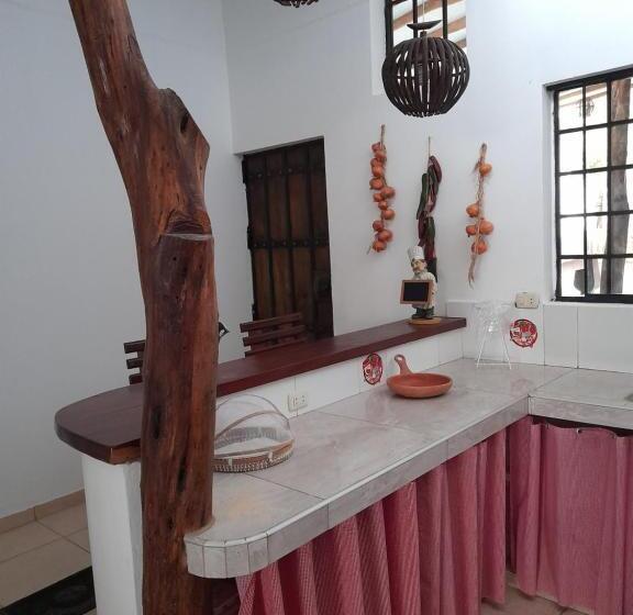 침실 2개 주택, Maria Jose Bungalows