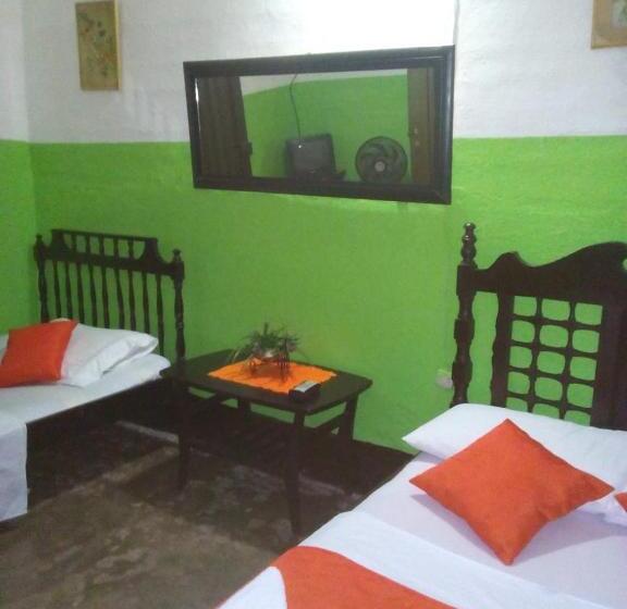스탠다드 룸 공동 욕실, Hostal Villa Cecilia