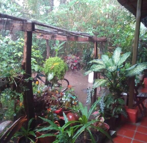 패밀리 룸 공용 욕실, Hostal Villa Cecilia