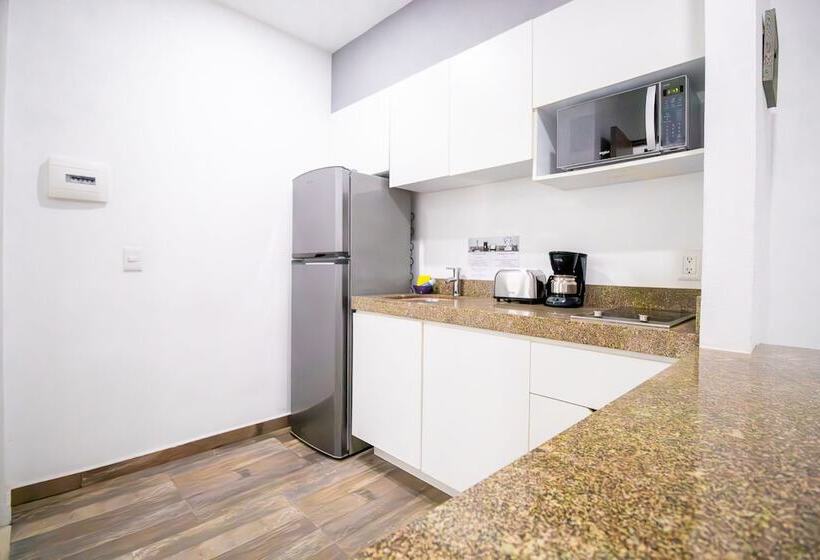 Quarto Basic, Arkana 9 Suites By Grupo Amber