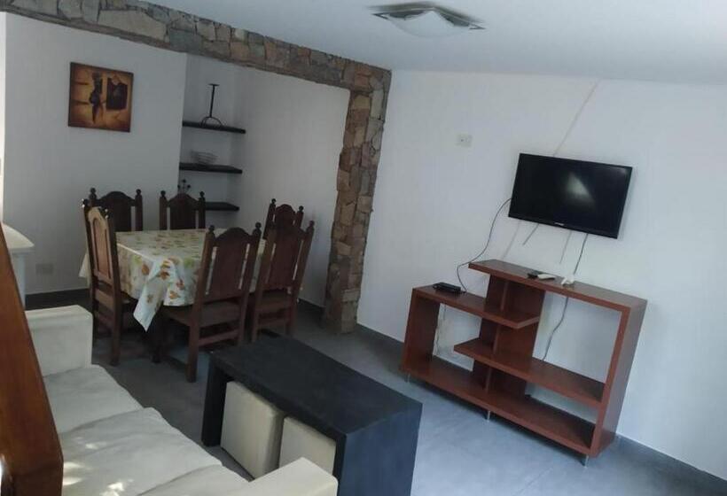 Apartamento Dúplex 1 Dormitório, Complejo Los Ramones