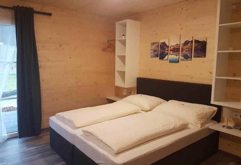 Номер Стандарт, Gästehaus Am Hahnenkamm
