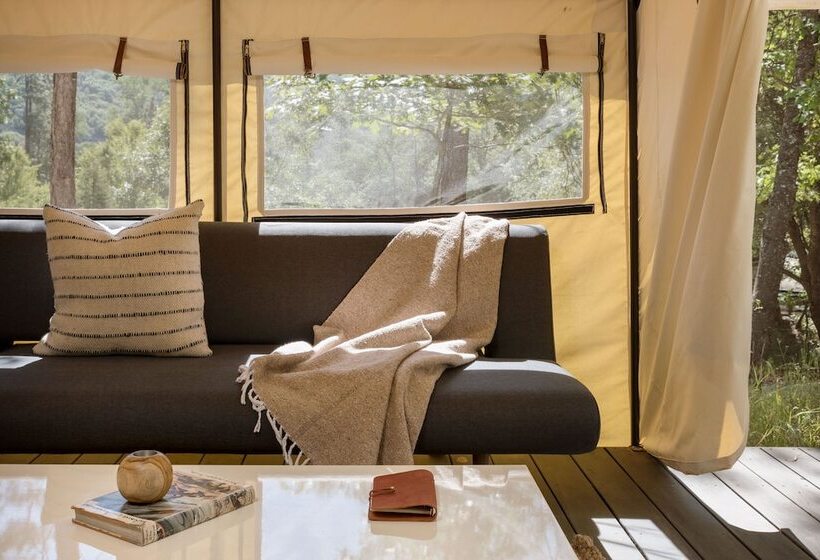 디럭스 룸, Autocamp Yosemite