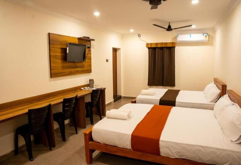 Четырехместный Номер Deluxe, Nnp Grand Rameswaram