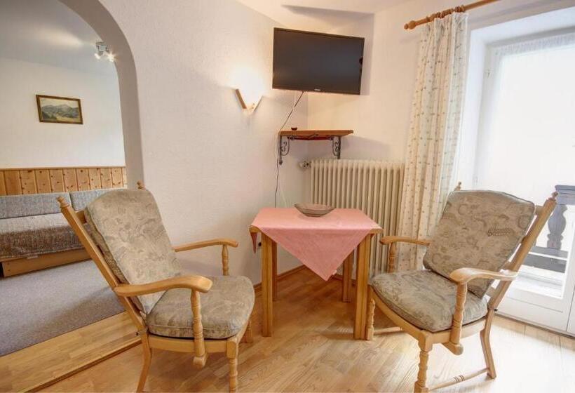 חדר אקונומי, Bräulerhof