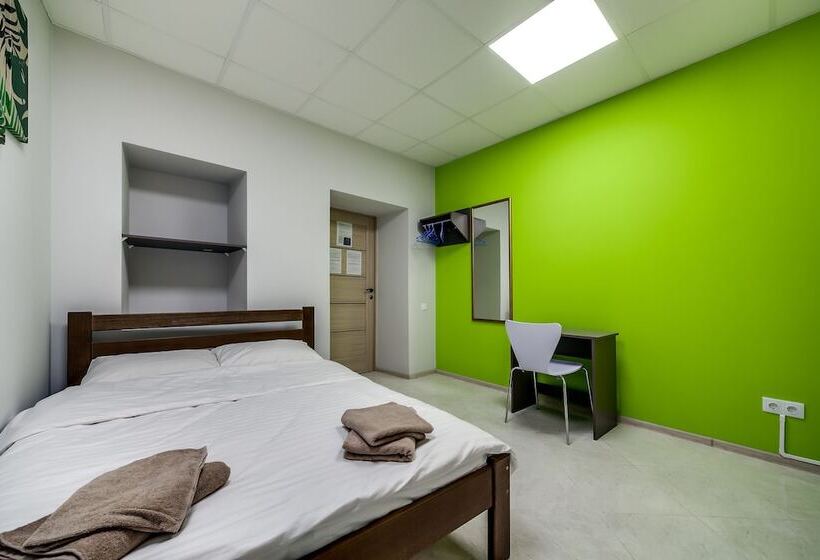 اتاق استاندارد, Ostriv Hostel