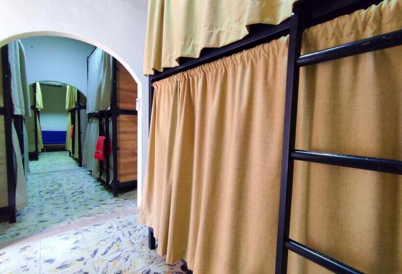 Семейный Номер Совместный Санузел, Hostel Trip Monkey San Gil