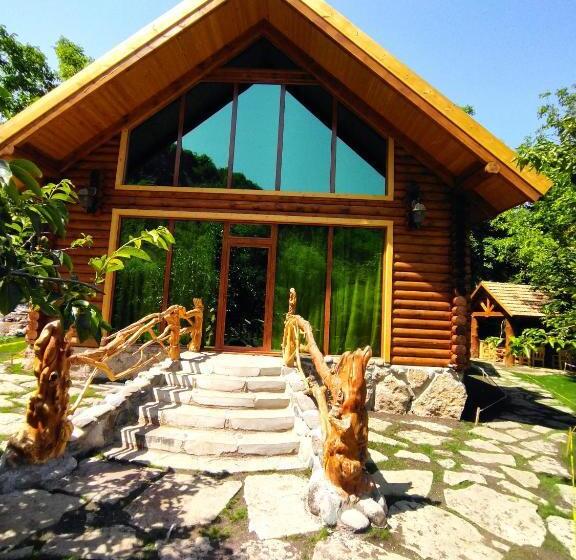 Дом 3 Спальни, Getahovit Resort