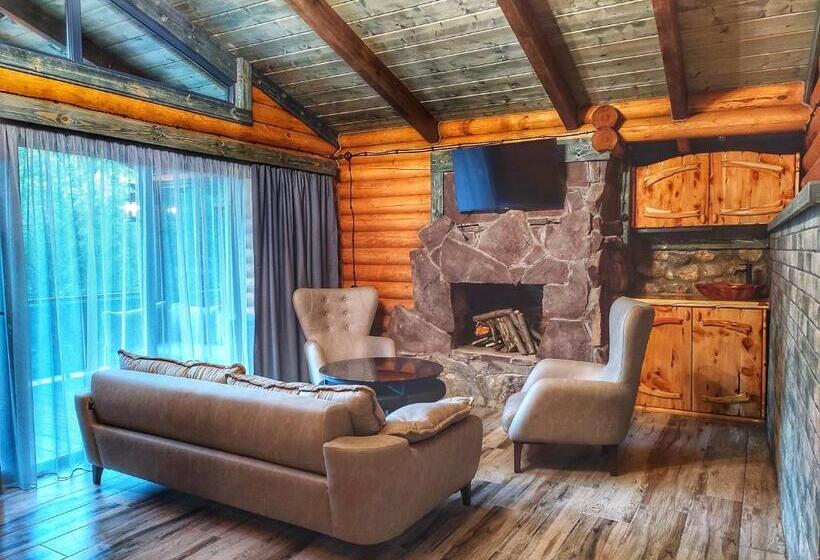 Четырехместный Номер Стандарт с Балконом, Getahovit Resort