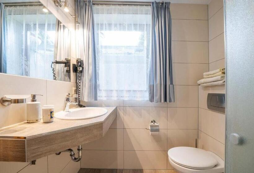 Апартаменты 1 Спальня, Seepark Appartements