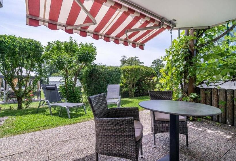 Апартаменты 1 Спальня, Seepark Appartements