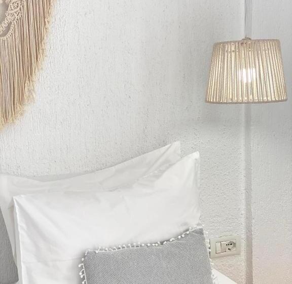 Quarto Deluxe Vista Mar com Sacada, Geo & Art Boutique