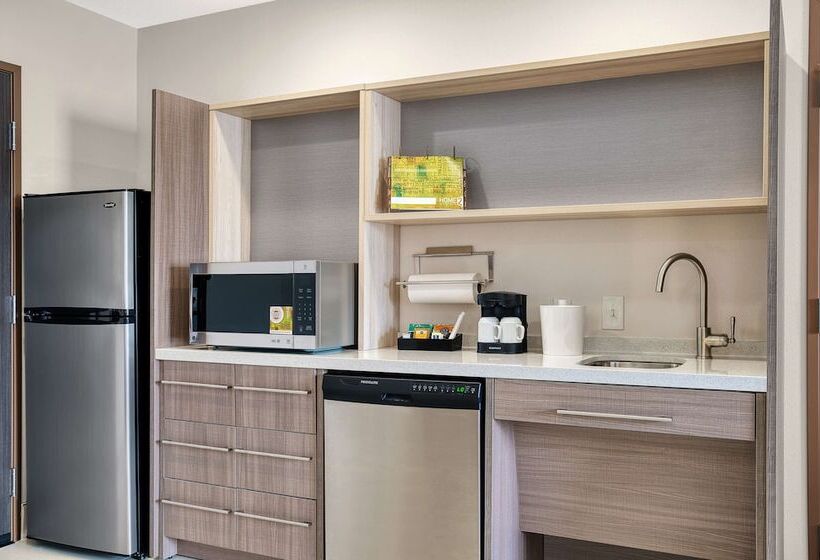 Люкс Адаптированный для Инвалидов, Home2 Suites By Hilton Batesville