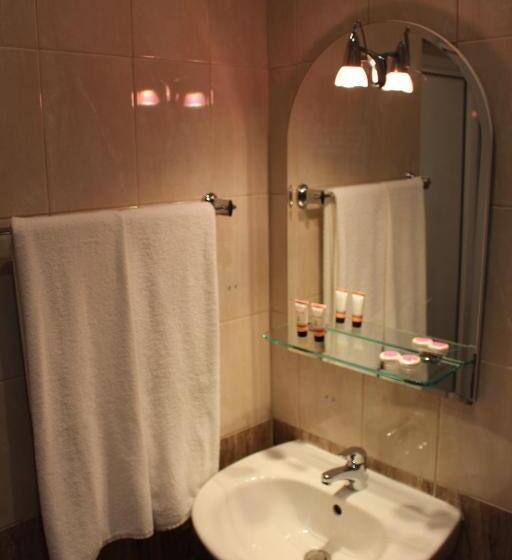 سوییت جونیور, Park Hotel Ivailo