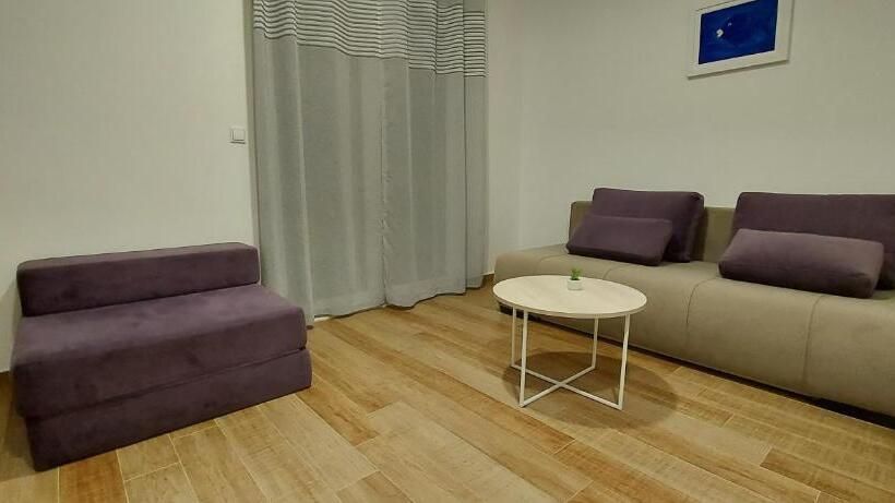 آپارتمان 1 خوابه با چشم‌انداز دریا, Apartmani Barka