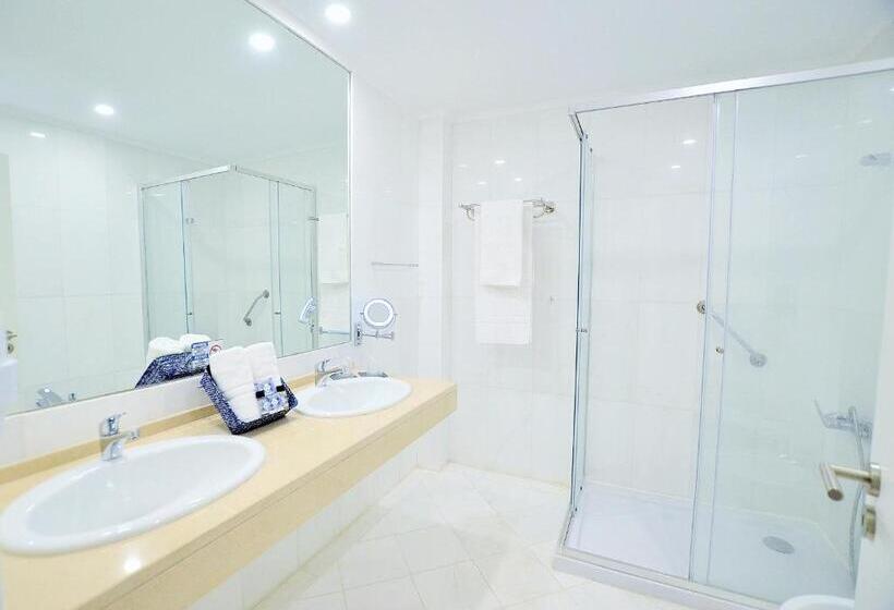 Семейный Номер, Hilltop Oasis Lisboa Oeiras