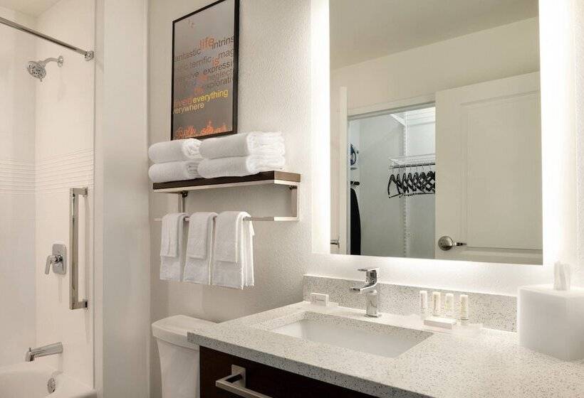 Люкс, Towneplace Suites By Marriott Milwaukee Grafton