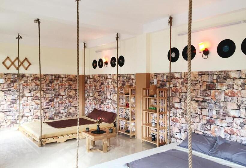اتاق استاندارد چهار تخته, Bap.homestay