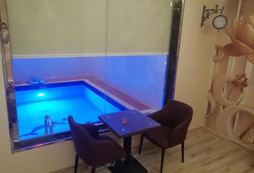 Дом 1 Спальня, Al Worod Al Thahabia Chalets