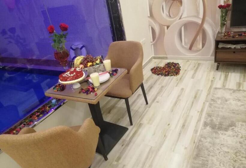 Дом 1 Спальня, Al Worod Al Thahabia Chalets