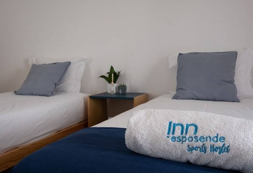 اتاق خانوادگی, Innesposende Sports Hostel