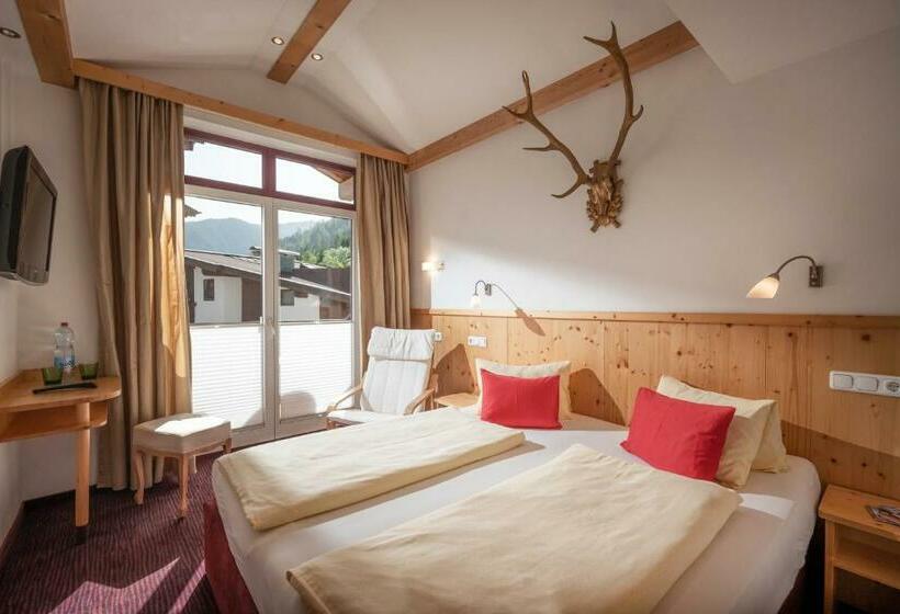 Номер Стандарт с Балконом, Alpenrose Hotel Garni