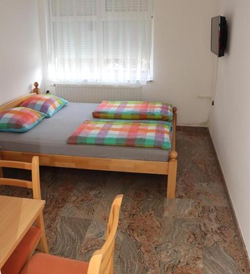 اتاق استاندارد, Rooms & Apartment Jozić