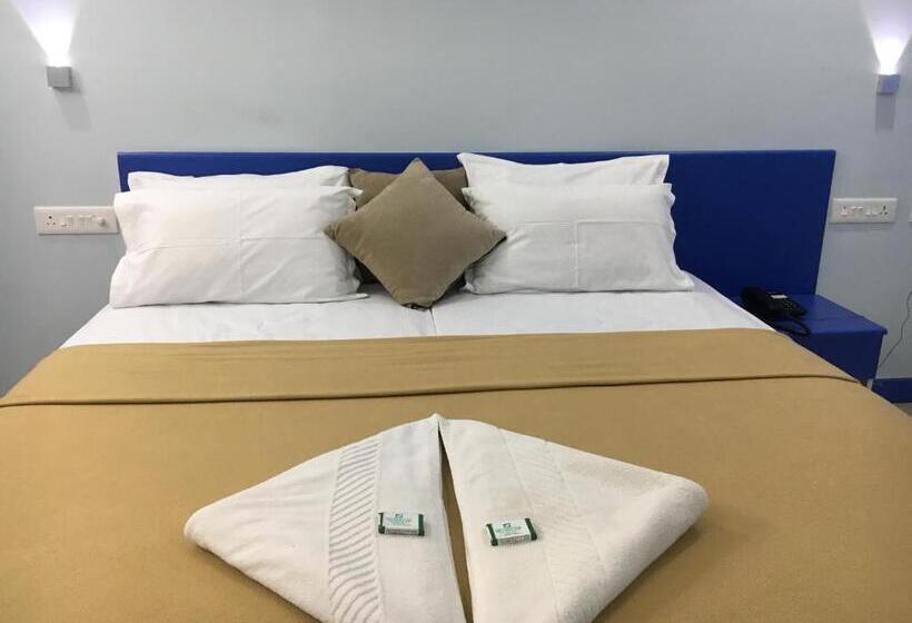 Номер Deluxe, Kalluvalappil Holiday Inn