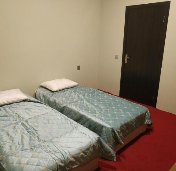 اتاق استاندارد, Hostel One