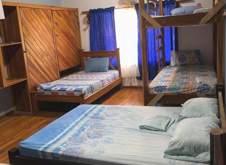 スーペリアファミリールーム, Hostel Marisol