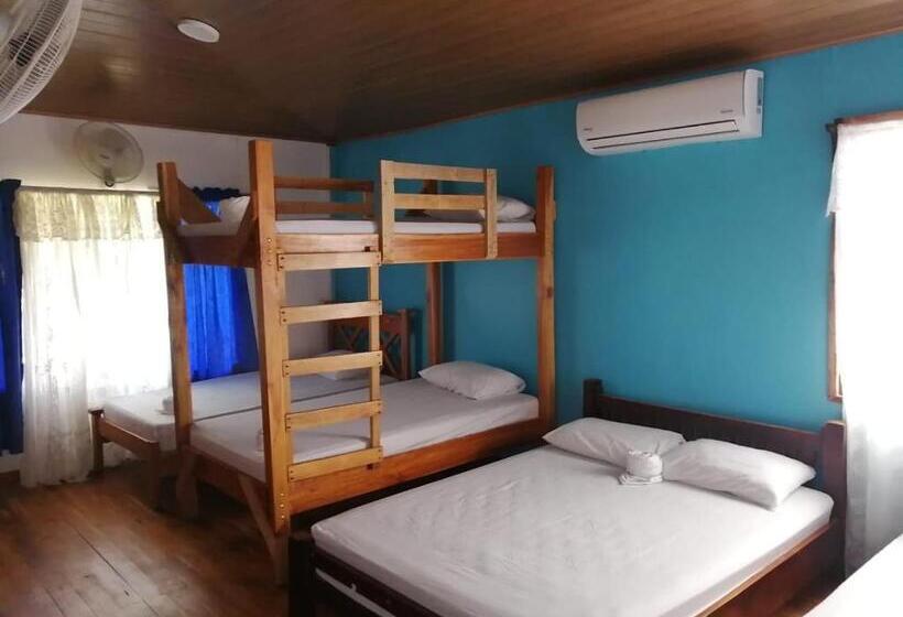 Семейный Номер Superior, Hostel Marisol
