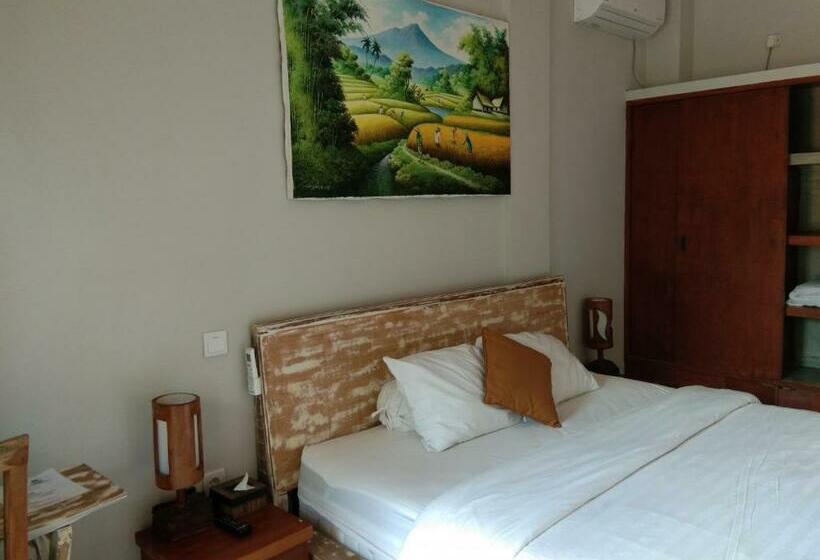 디럭스 룸, Umah Tikari Guesthouse