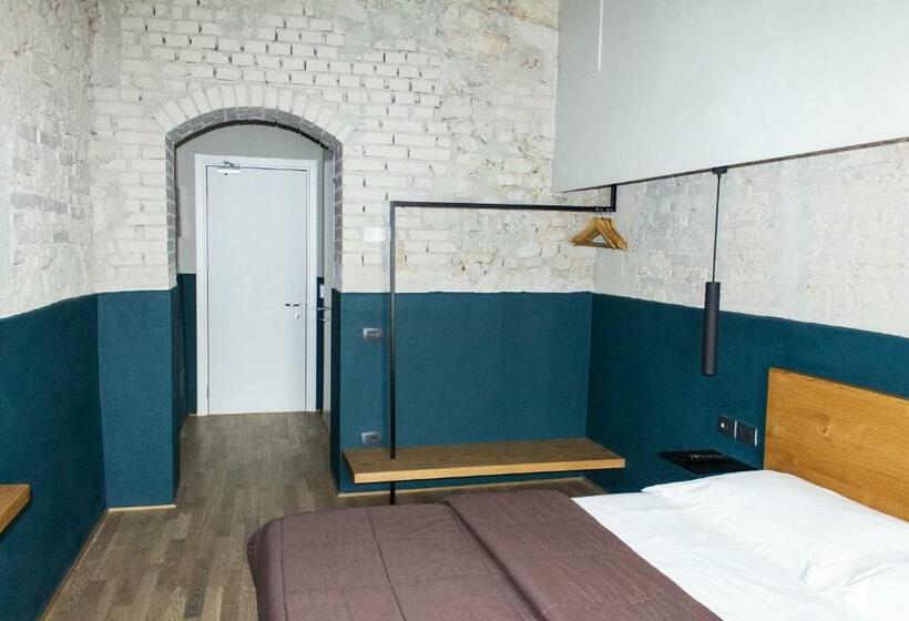 标准间, Palagina La Cascina