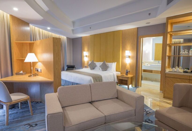Президентский Люкс, Zenith Hotel Putrajaya