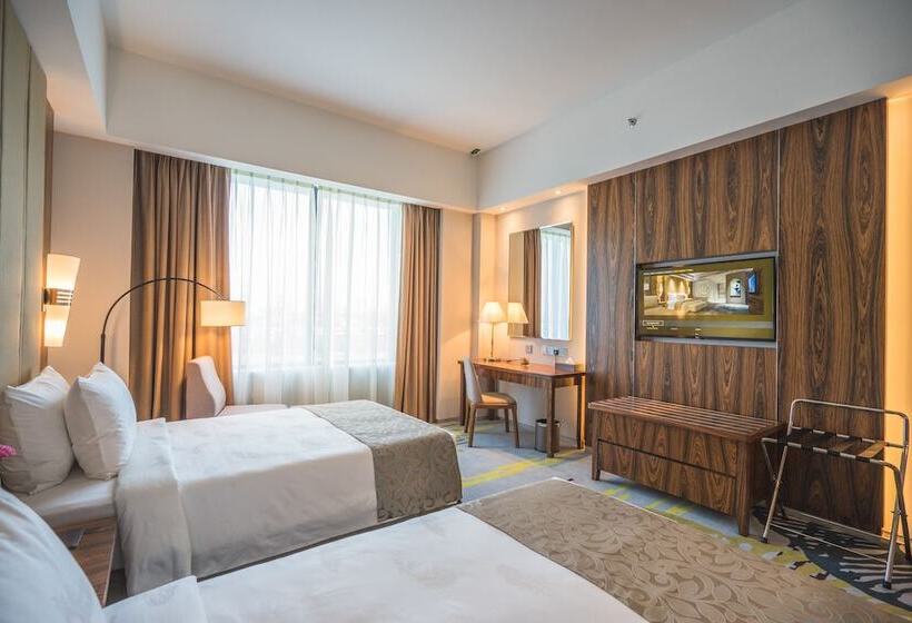 Номер Deluxe, Zenith Hotel Putrajaya