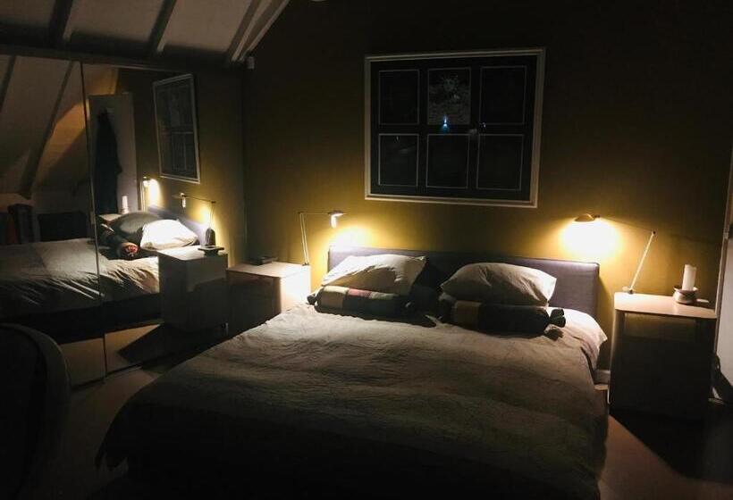 デラックスルーム, Deaf Twins Bed/breakfast