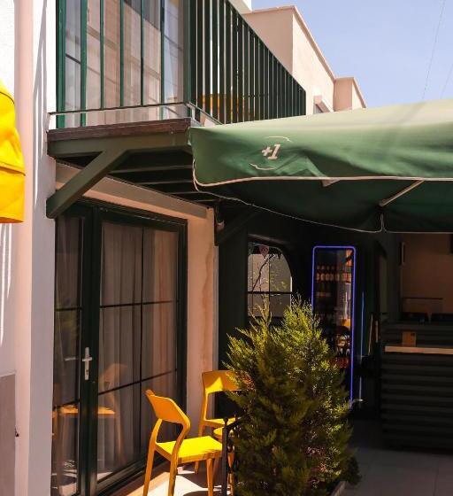سوییت با چشم‌انداز باغ, Limon Inn Hotel, Taşucu