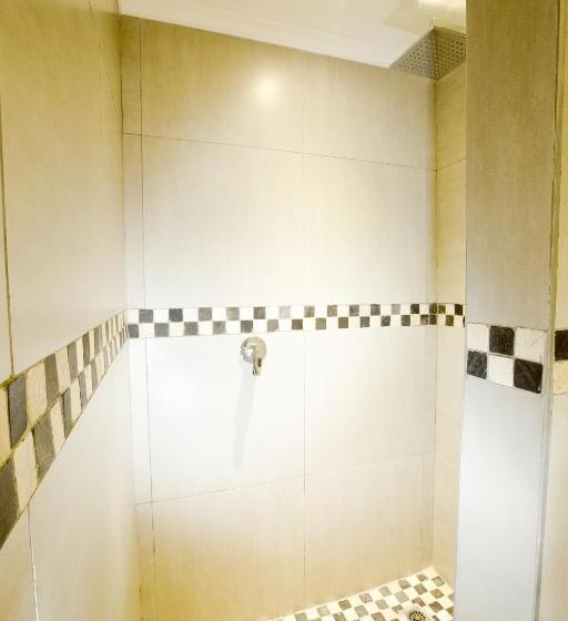 اتاق لوکس خانوادگی, Cavallo Guesthouse