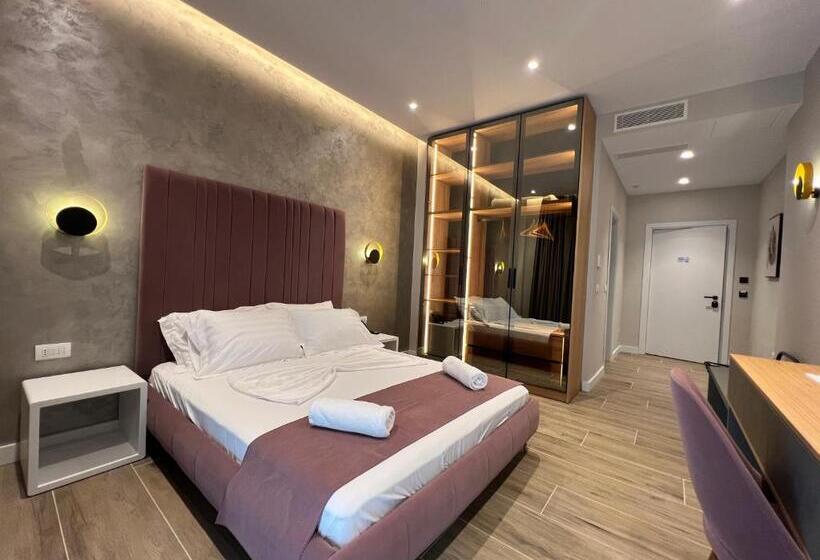 디럭스 트리플 룸, Domus Hotel & Apartments