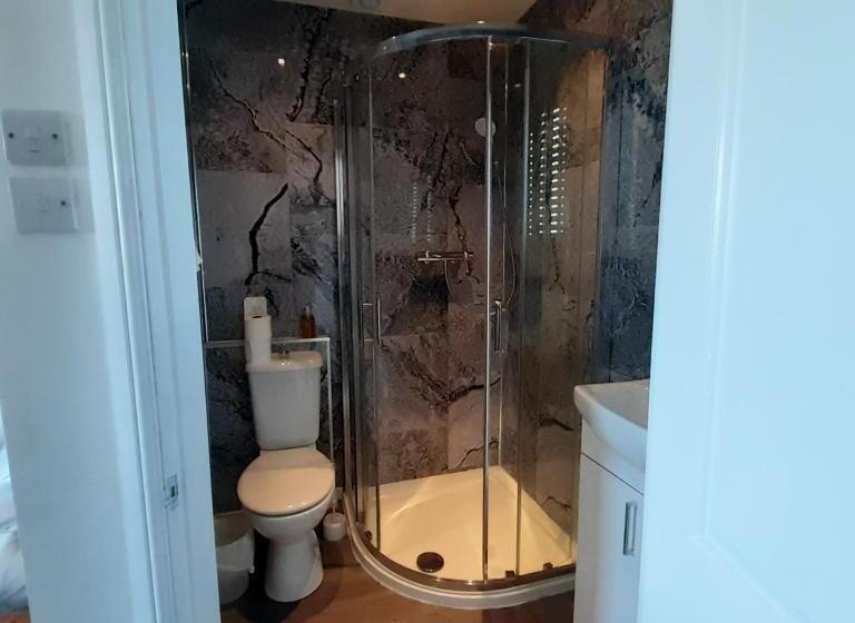 Quarto Familiar, The Merrydale Guest House