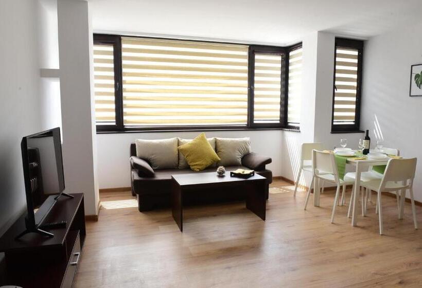 Апартаменты 1 Спальня, Active Apartments